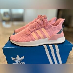 ADIDAS WOMEN'S U_PATH RUN Size 7.5 NWT